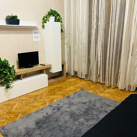 Central Apartment Milano Eksteriør billede